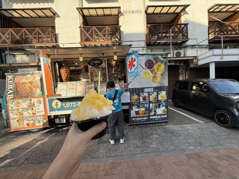 COMMON株式会社、南紀ワークス株式会社、ホテル白浜館が連携し、和歌山県白浜町でキッチンカーによる遊休地活用の社会実験を開始